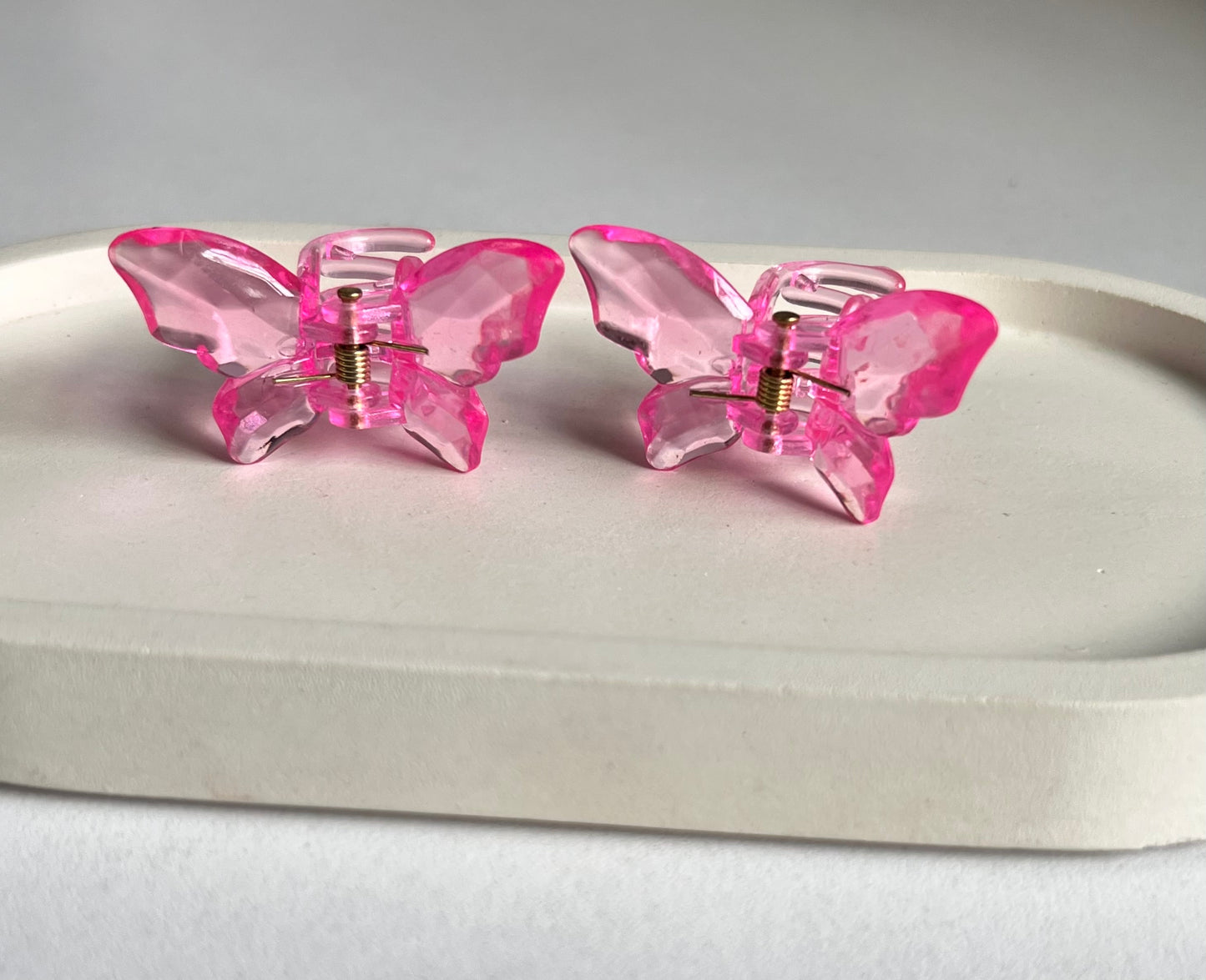 Twin Wings Mini Butterfly Hair Clips (2 Pieces) - Dark Pink