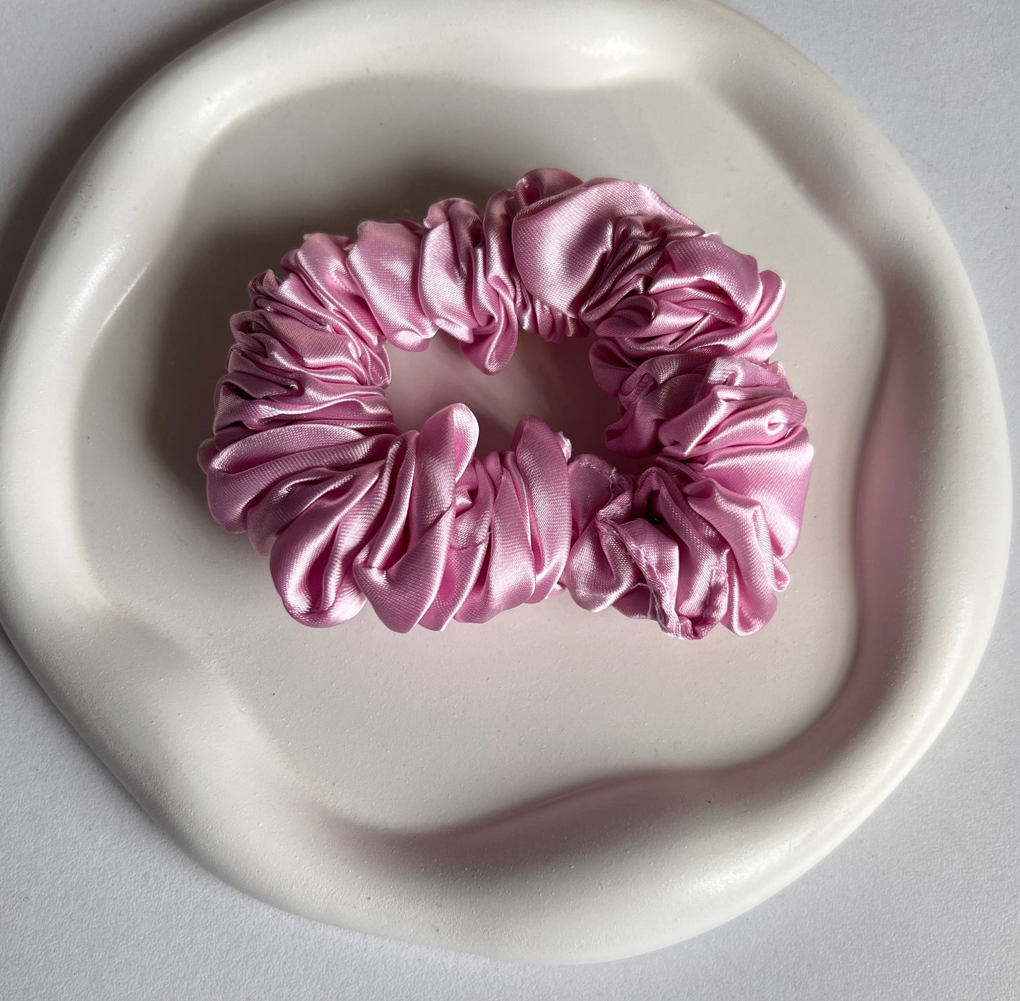 Soft Touch Elegance Satin Scrunchies - Pink