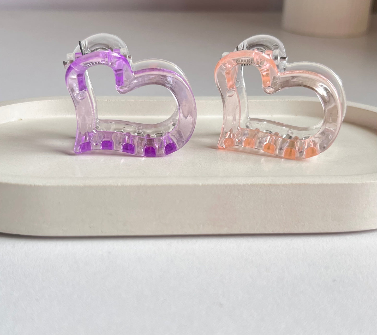 Half & Half Glow Heart Clip ( 2 Pieces) - Purple & Light Orange