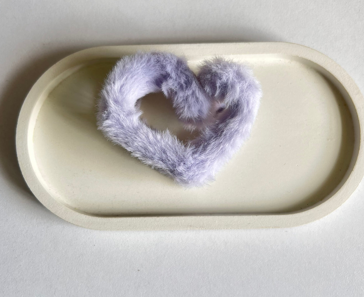 Furry Heart Claw Clip - Blue