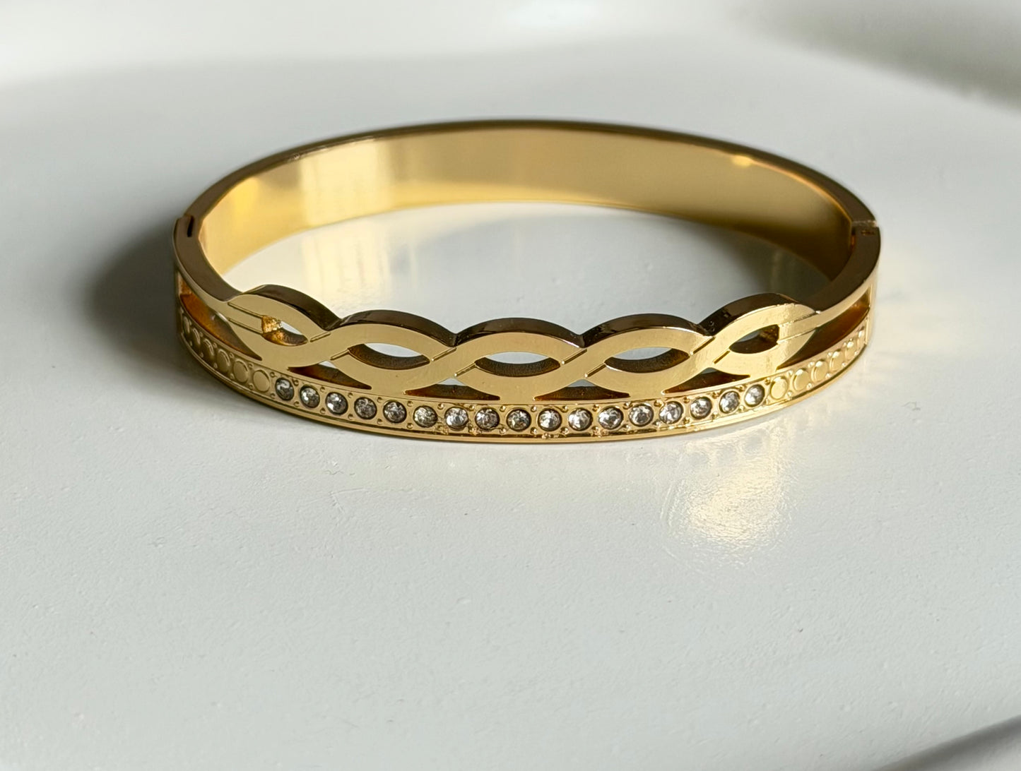 The Timeless Twist Anti Tarnish Kada Bracelet - Baby Size
