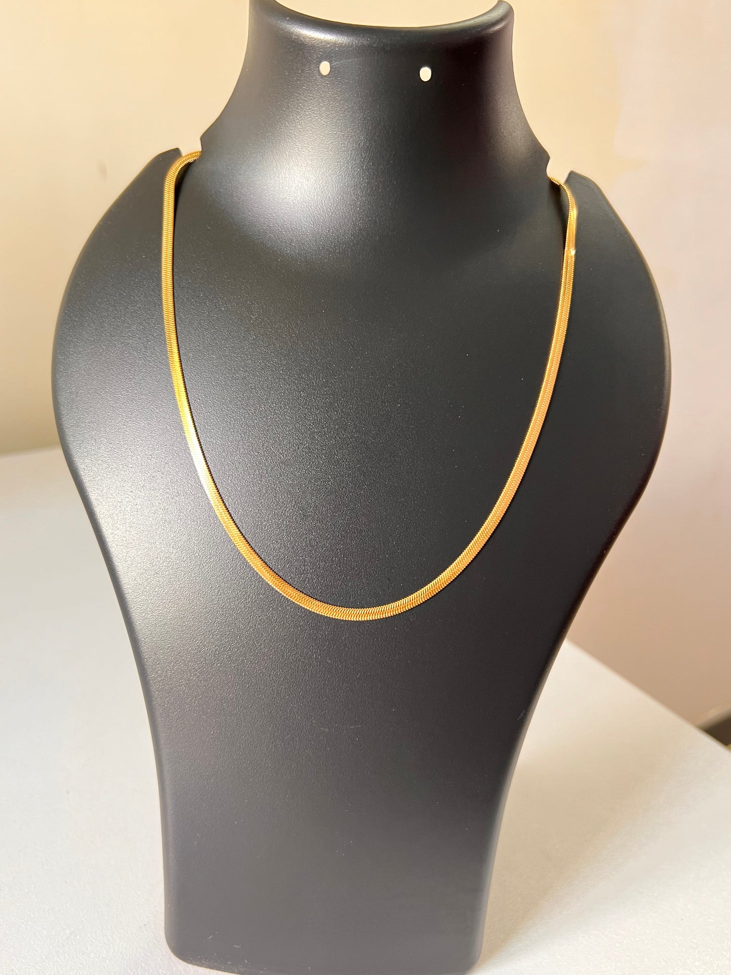 Sleek Anti Tarnish Gold Snake Chain