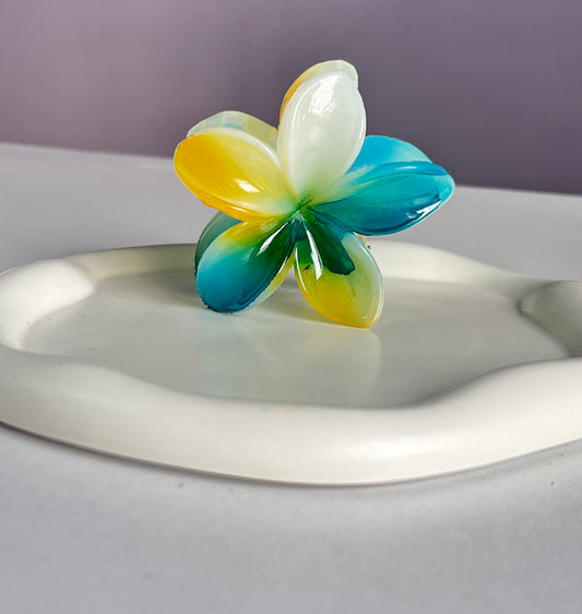 Flora Lock Bloomix Claw Clip - Bluish Yellow