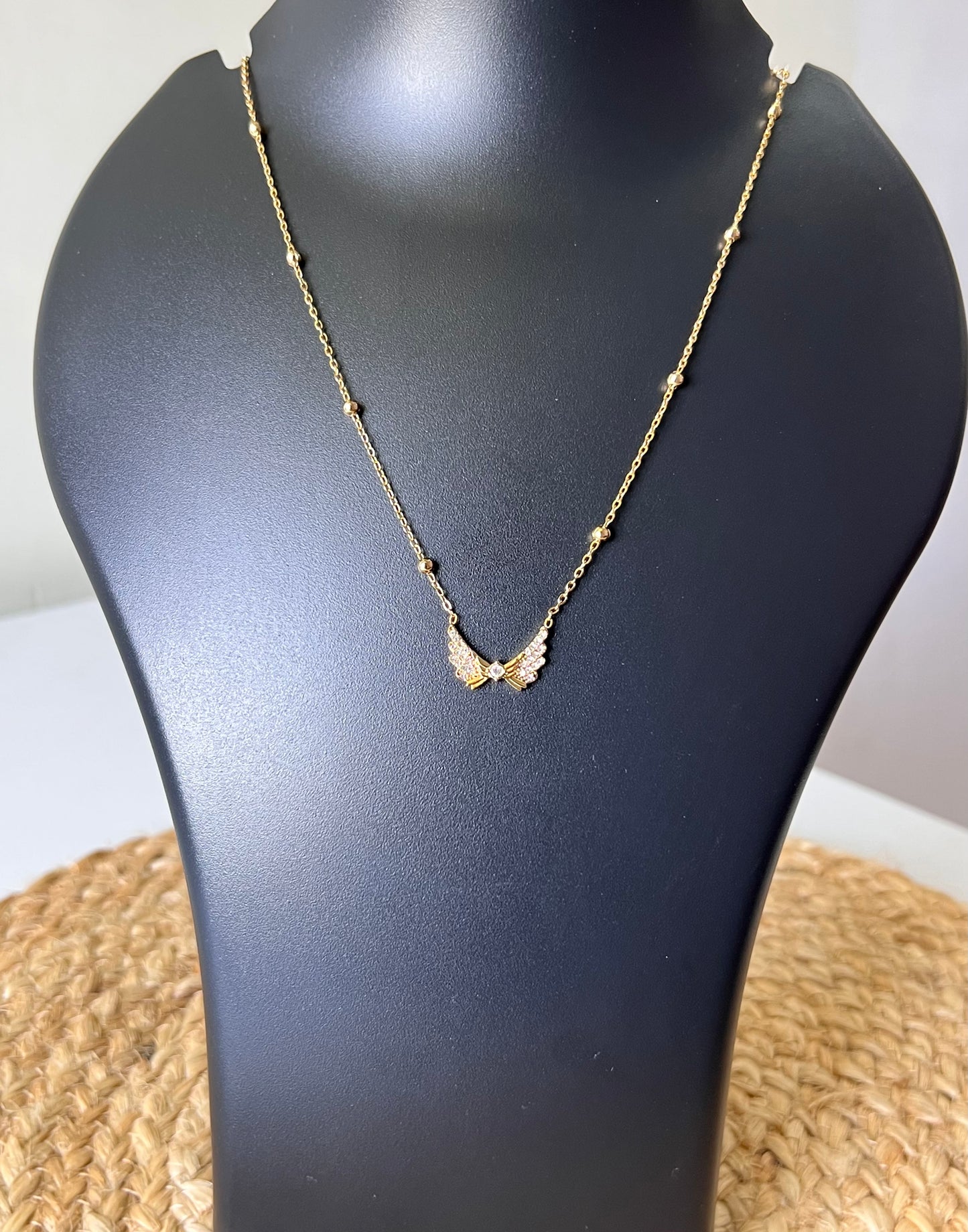AngelAura Anti- Tarnish Neck Chain