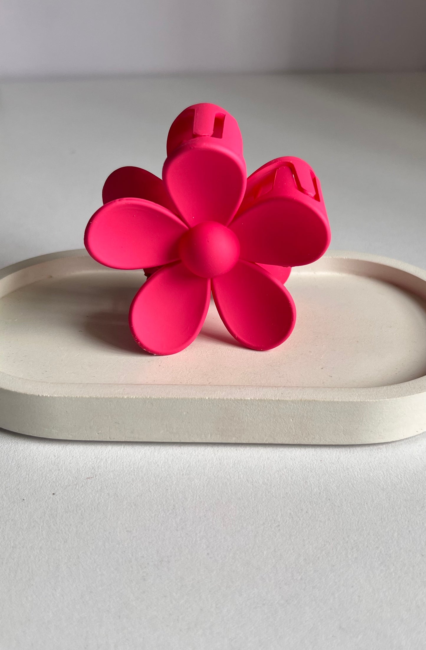 Bloom Flower Claw Clip - Dark Pink