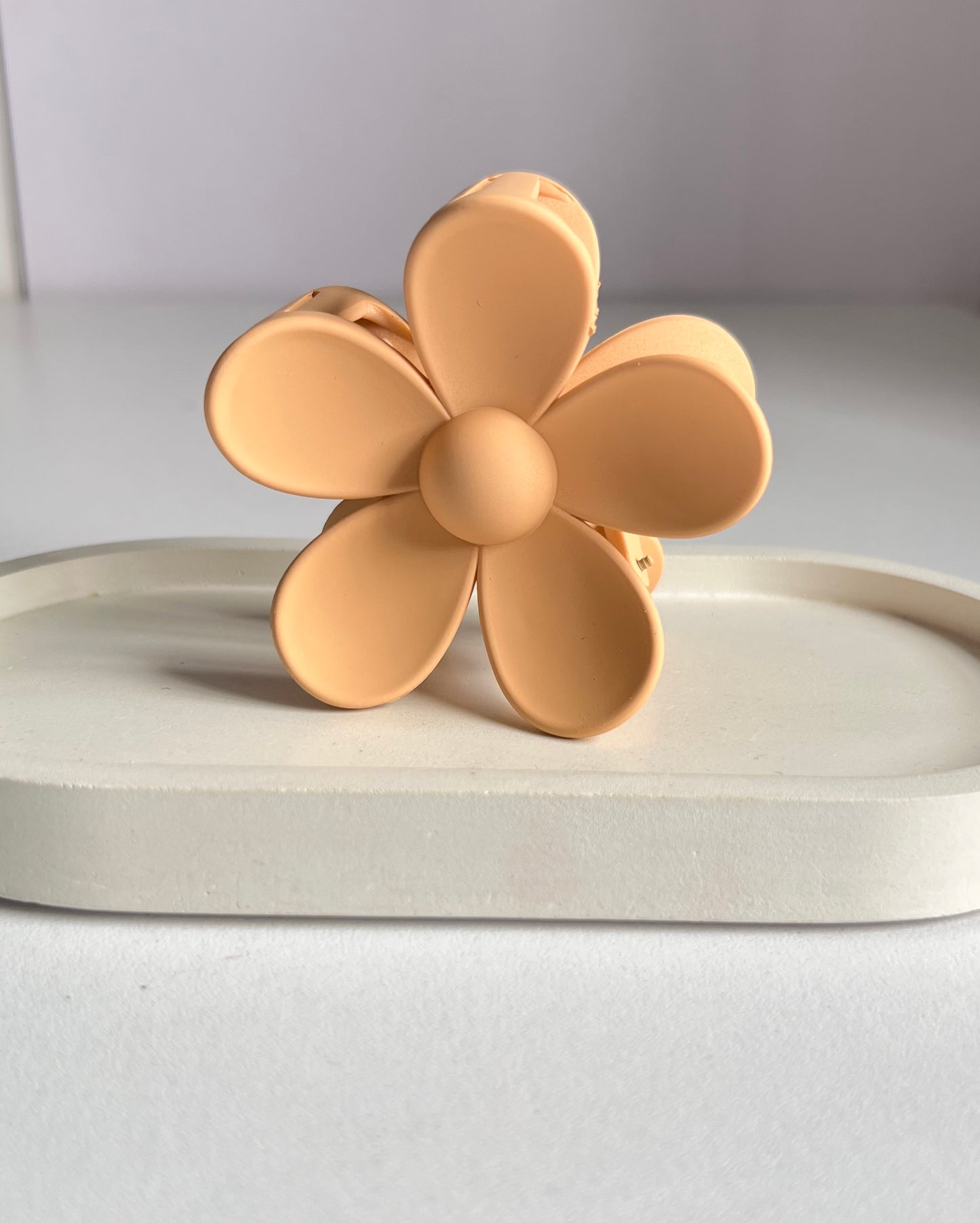 Bloom Flower Claw Clip - Beige