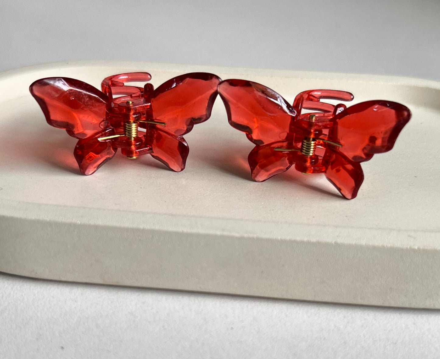 Twin Wings Mini Butterfly Hair Clips (2 Pieces) - Red