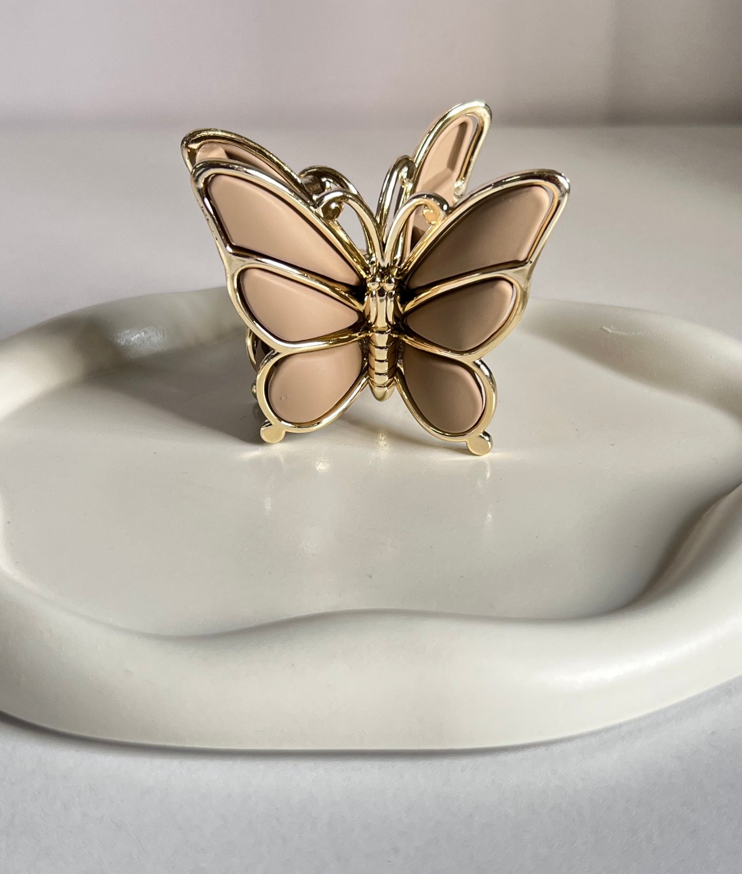 Luxe Flutter Butterfly Claw Clip - Beige