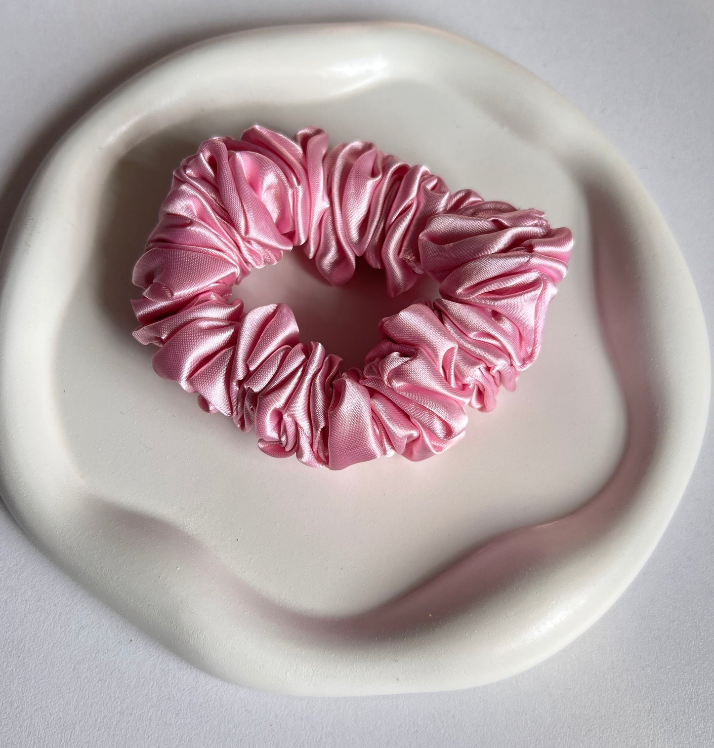 Soft Touch Elegance Satin Scrunchies - Pink