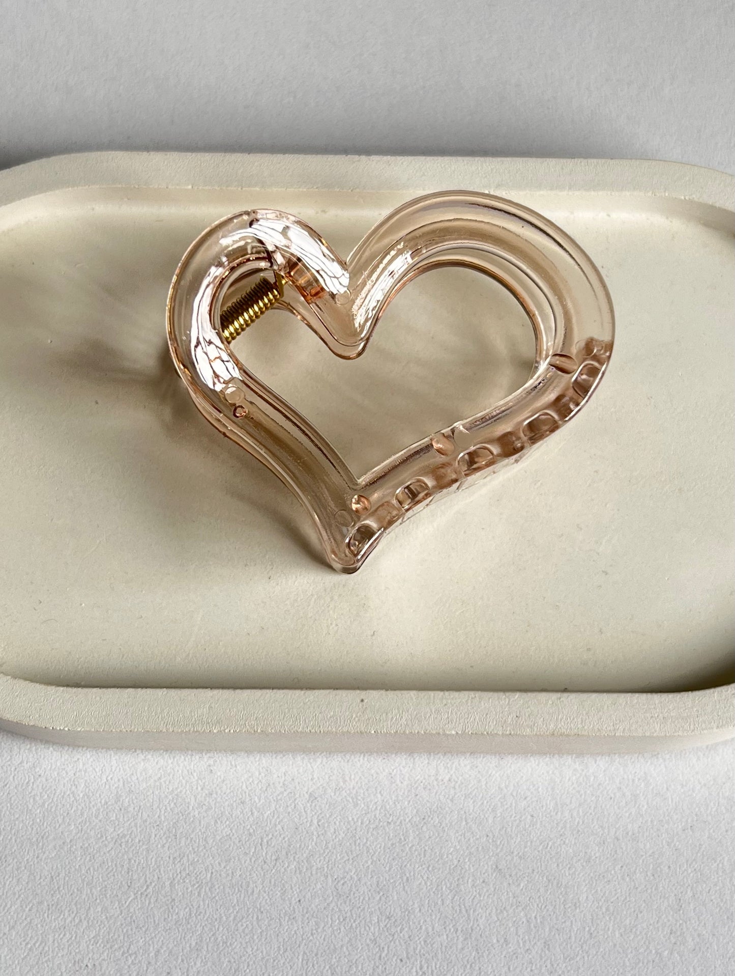 Glossy Heart Claw Clip - Light Brown