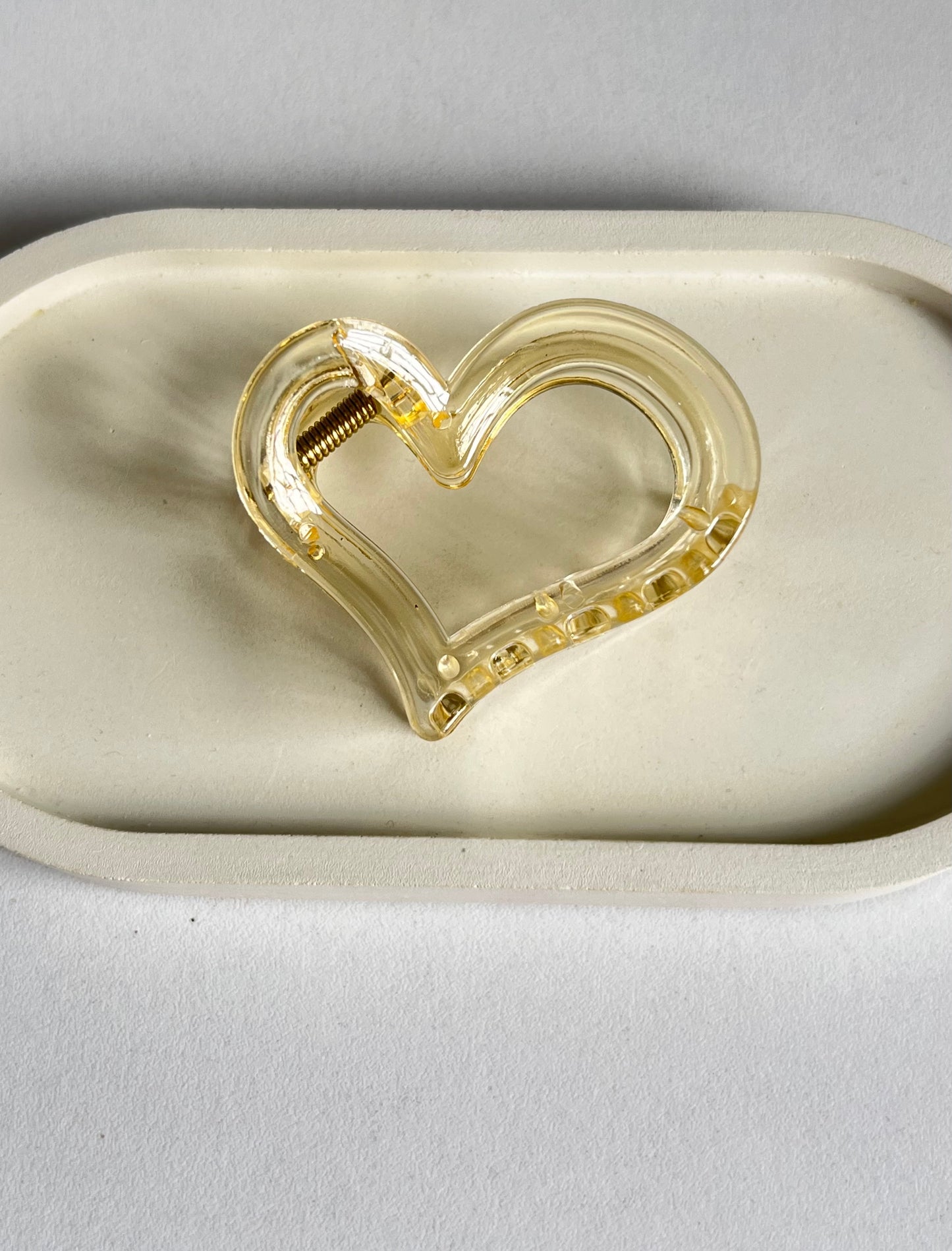 Glossy Heart Claw Clip - Light Yellow