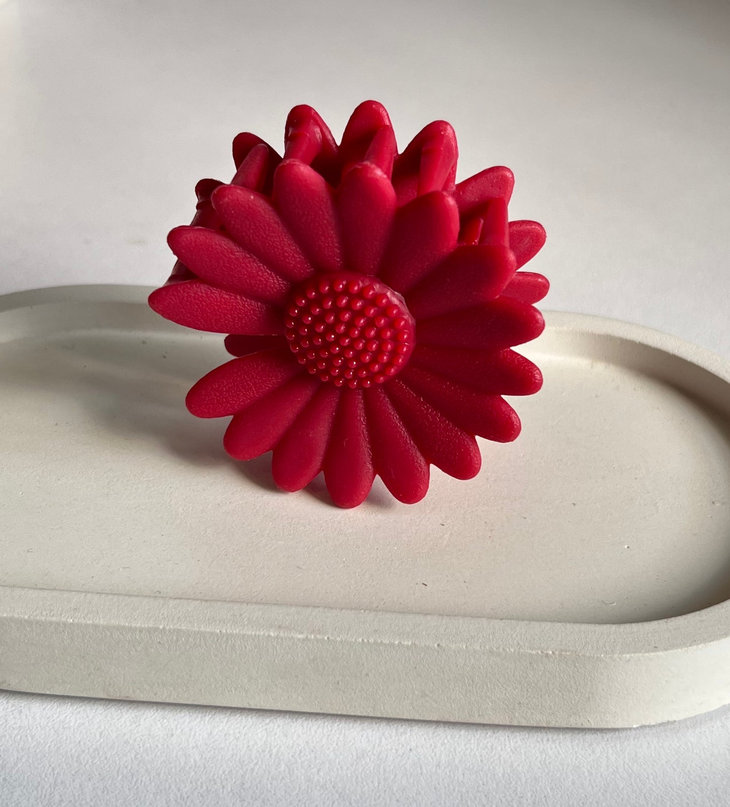 Pinteresty Sunflower Maxi Claw Clip - Maroon