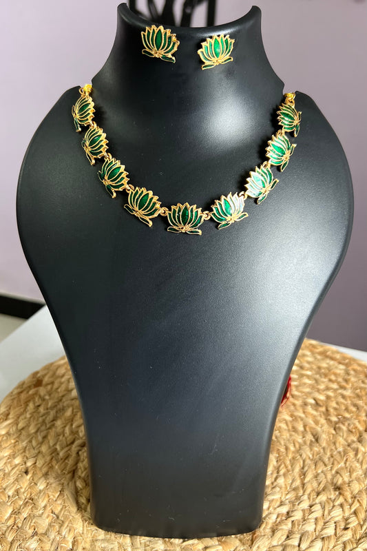 Lotus Elegance Maxi Choker Set - Green