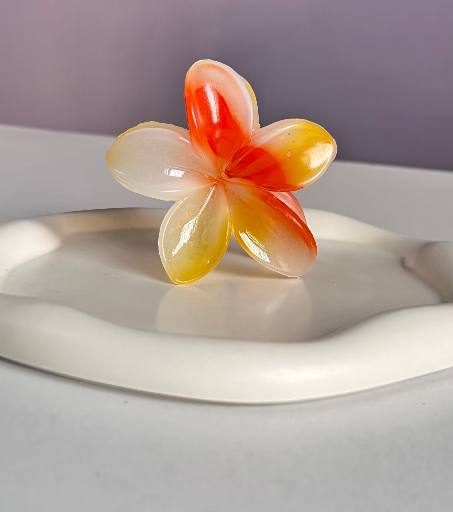 Flora Lock Bloomix Claw Clip - Orangish Yellow