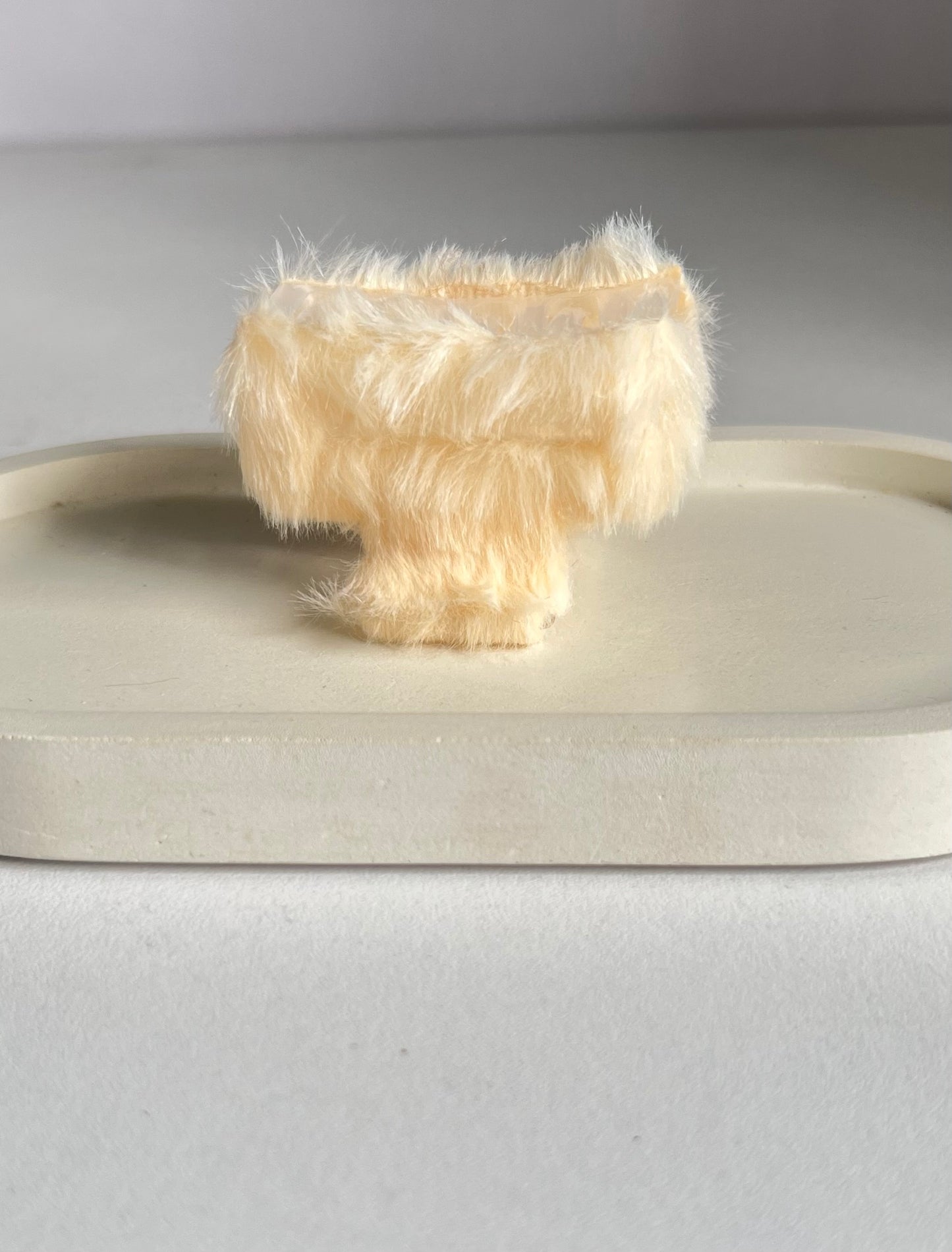 FluffyGrip Claw Clip - Beige