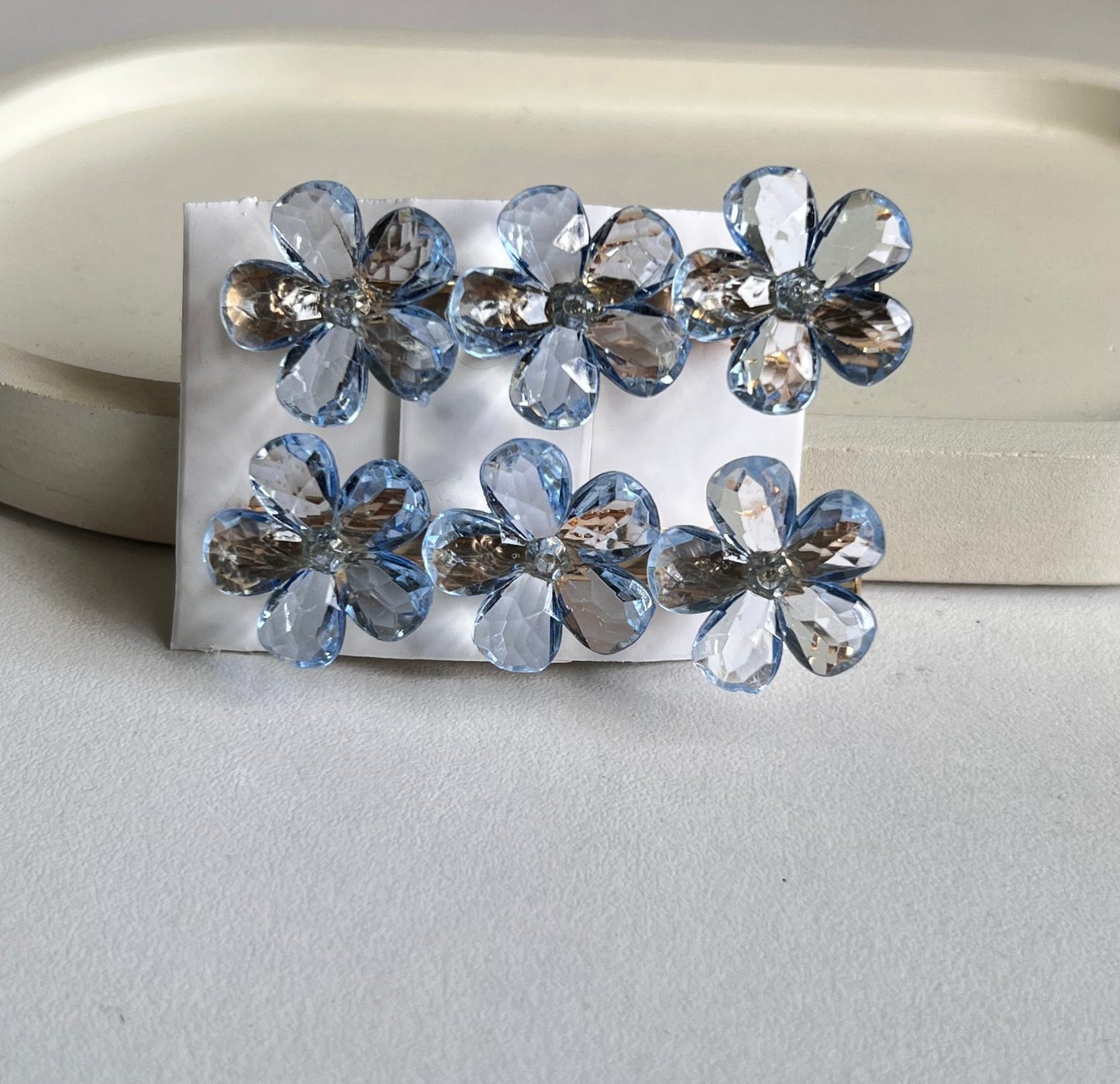 Korean Style Glossy Flower Claw Clips ( 2 Pieces) - Light Blue