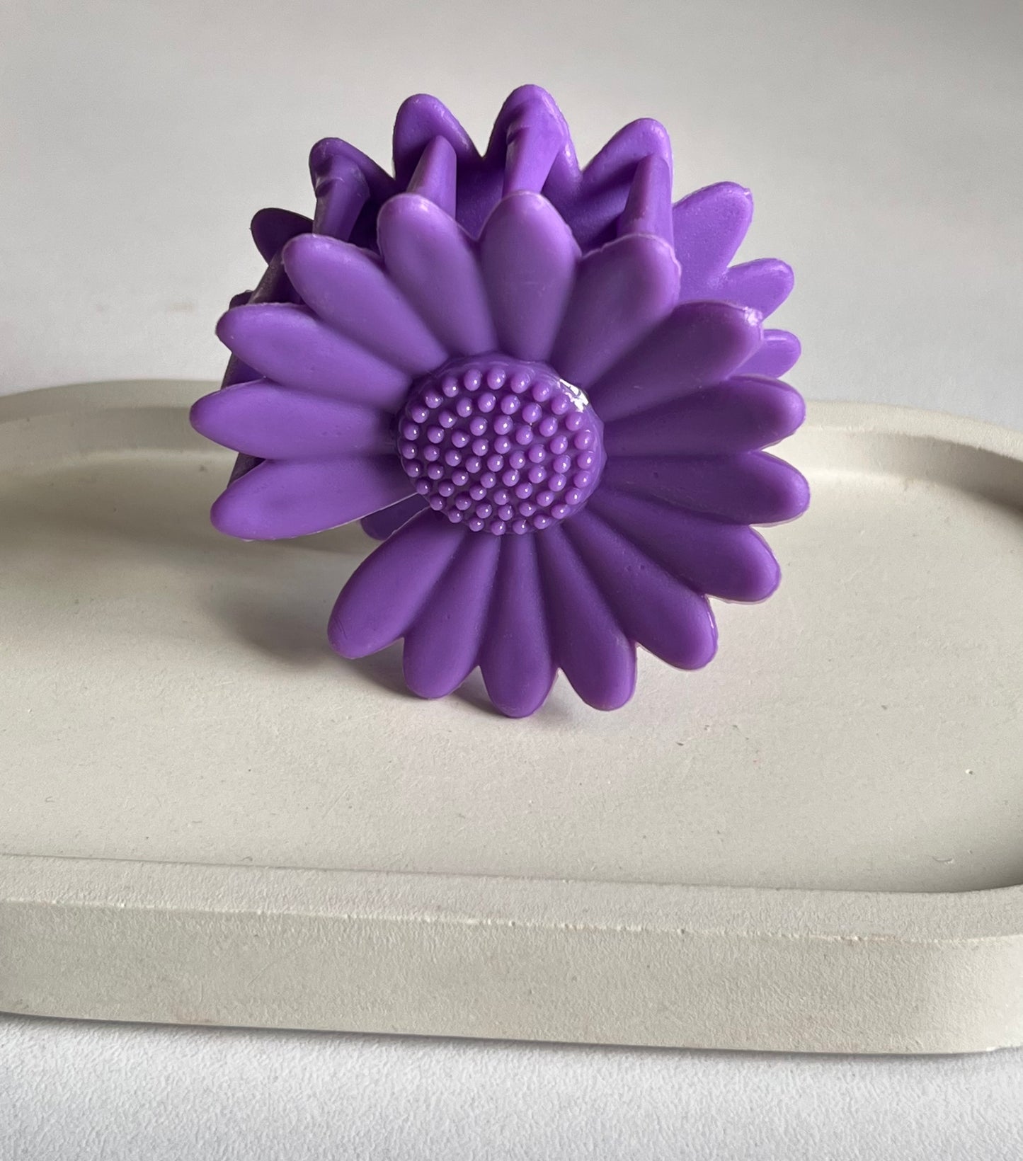Pinteresty Sunflower Maxi Claw Clip - Purple