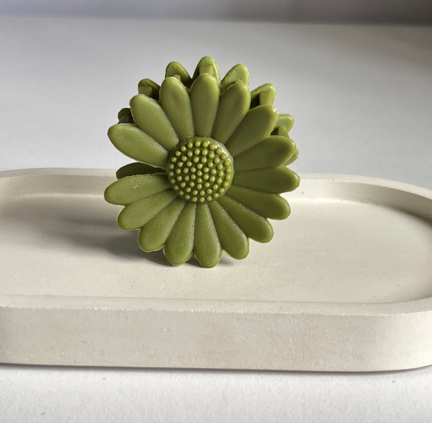 Pinteresty Sunflower Mini Claw Clip - Olive Green