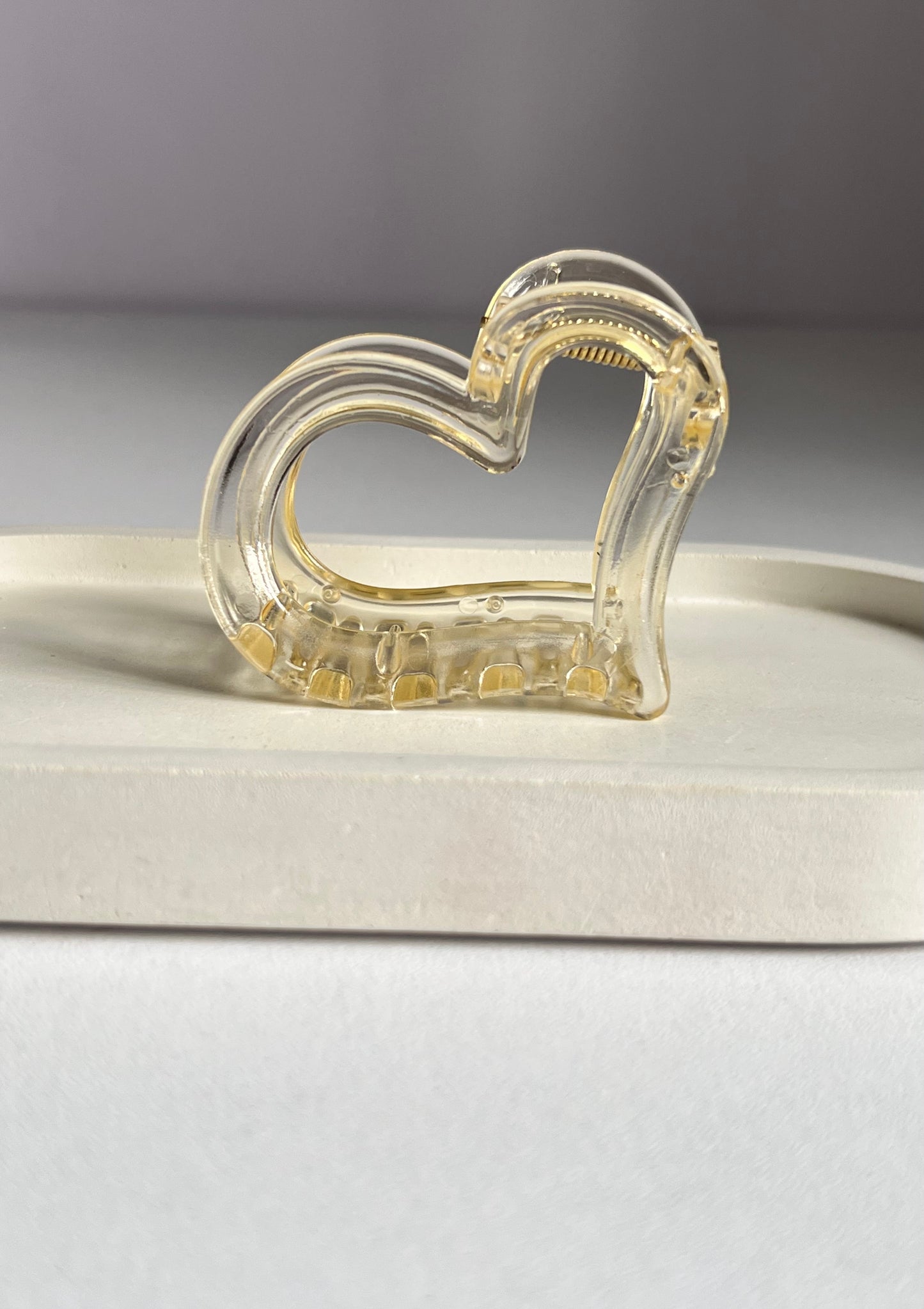 Glossy Heart Claw Clip - Light Yellow