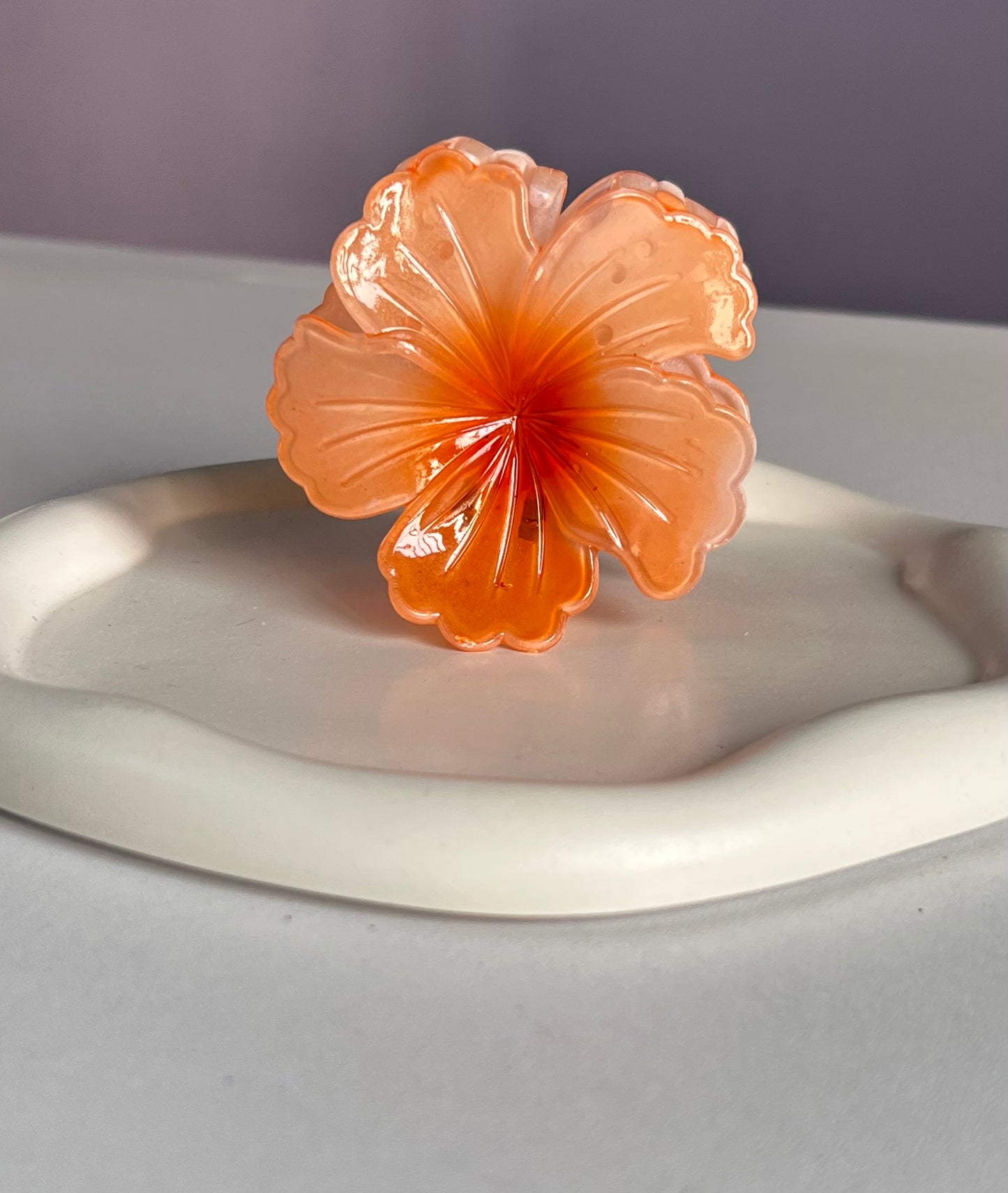 Amora Hibiscus Claw Clip - Orange