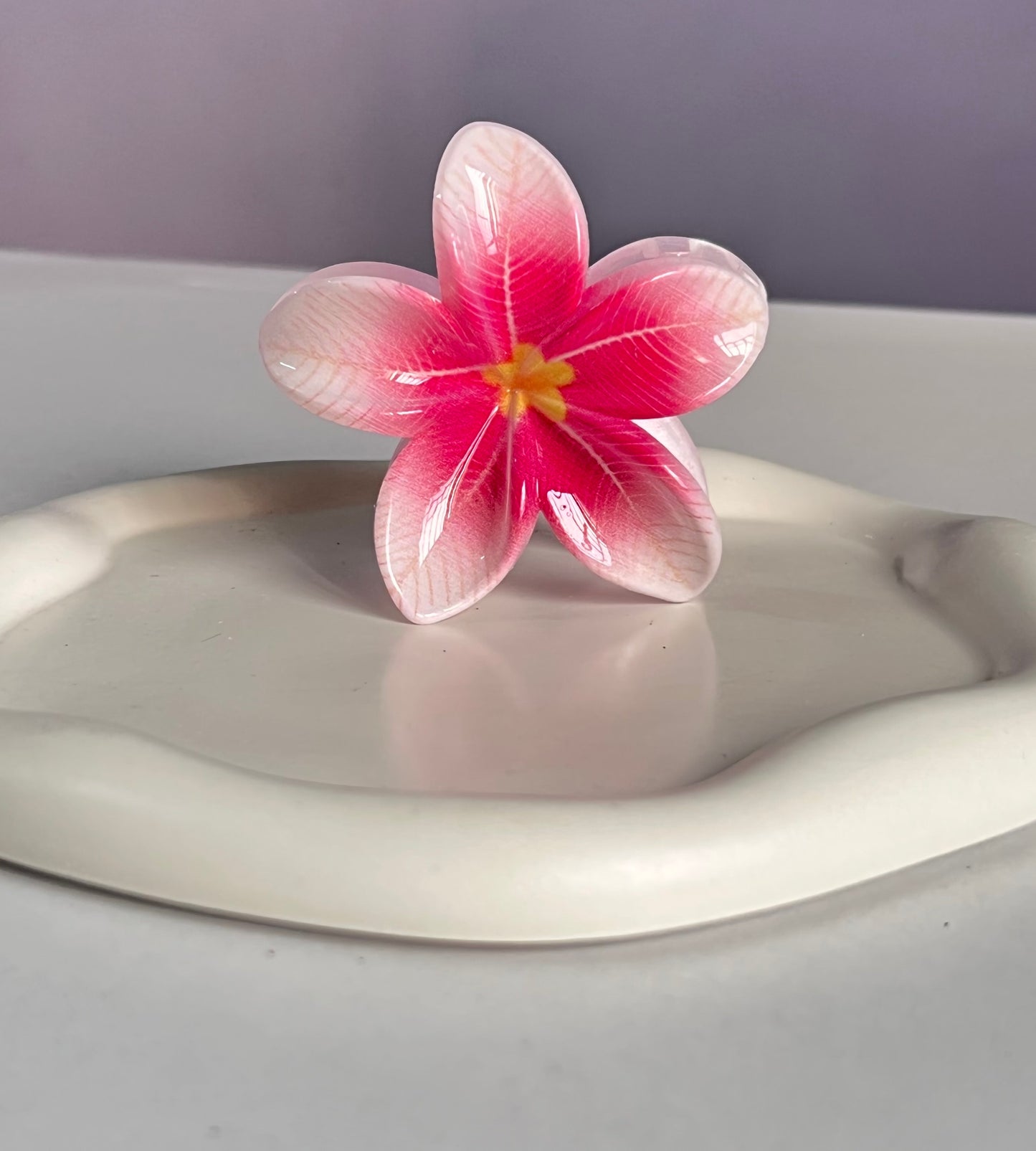 Flora Lock Amora Claw Clip - Pink