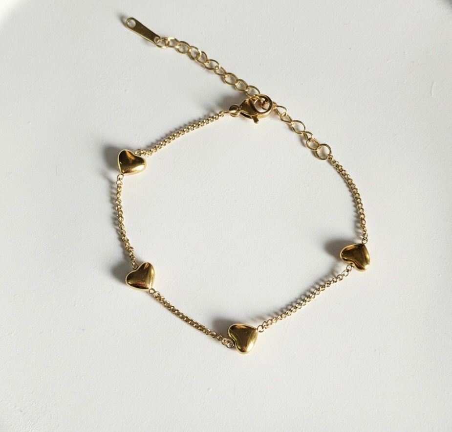 Everlasting Love Anti-Tarnish Chain Bracelet