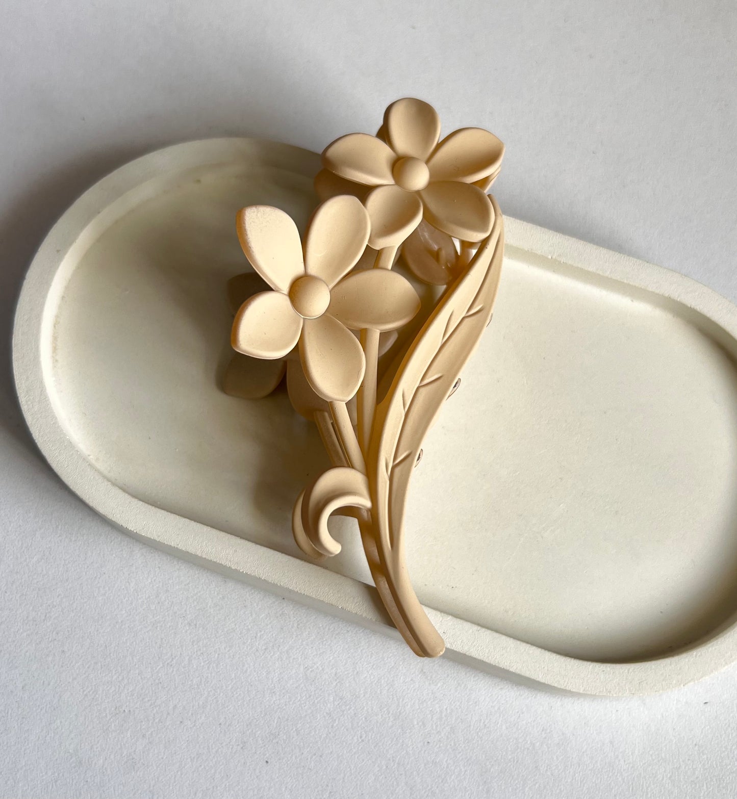 Floral Duo Hair Clip - Beige