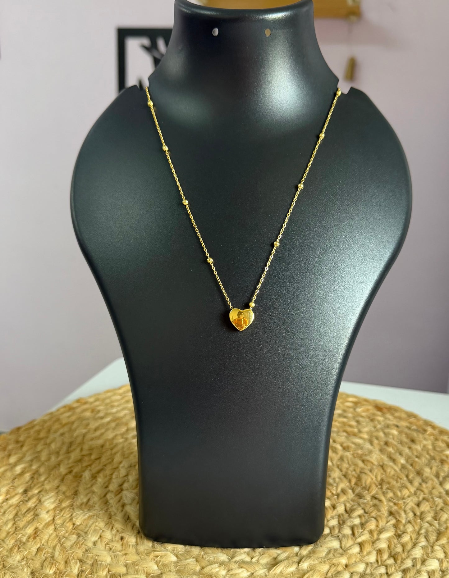 Serene Heart Minimal Anti-Tarnish Neck