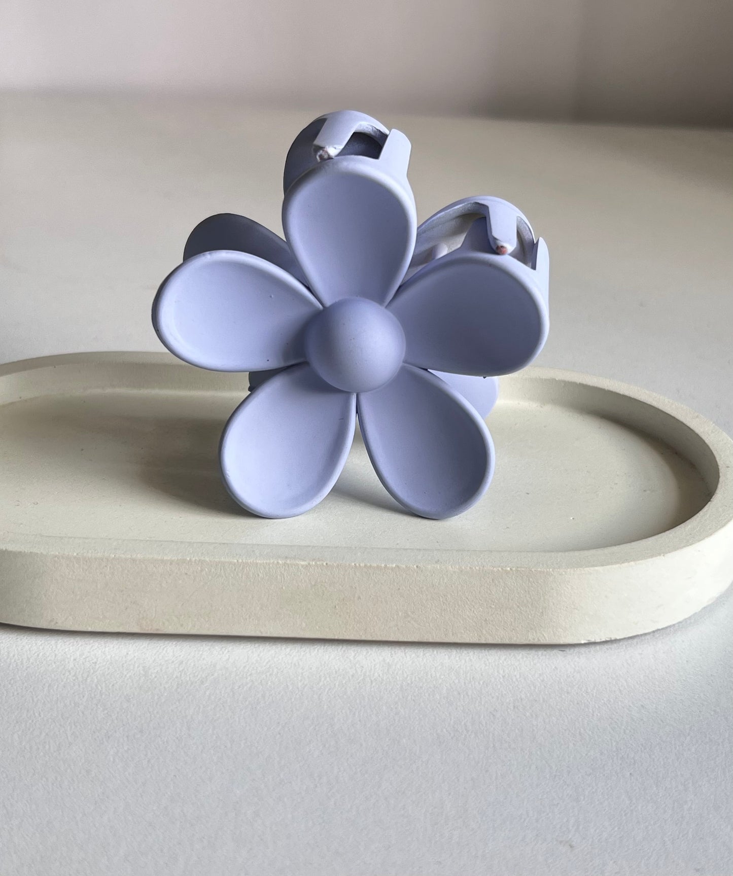 Bloom Flower Claw Clip - Blue