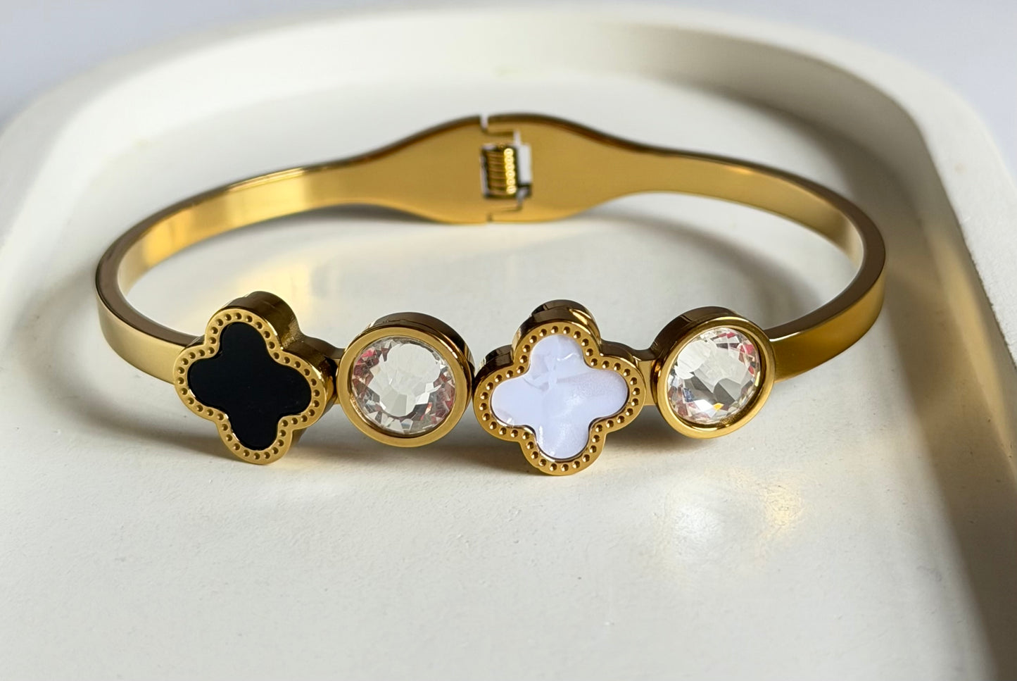 The Royal Quartet Anti Tarnish Kada Bracelet-Regular Size