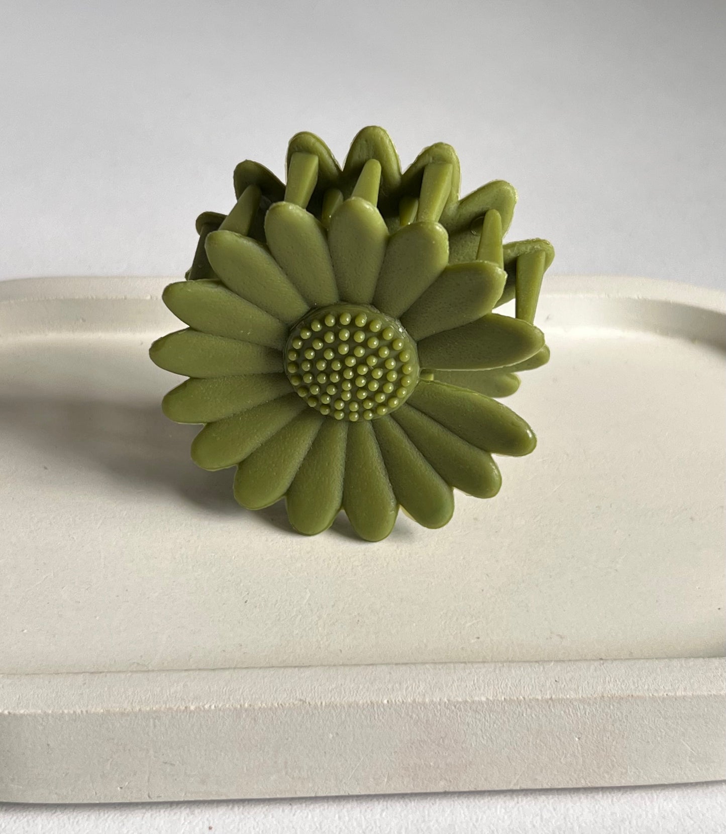 Pinteresty Sunflower Mini Claw Clip - Olive Green