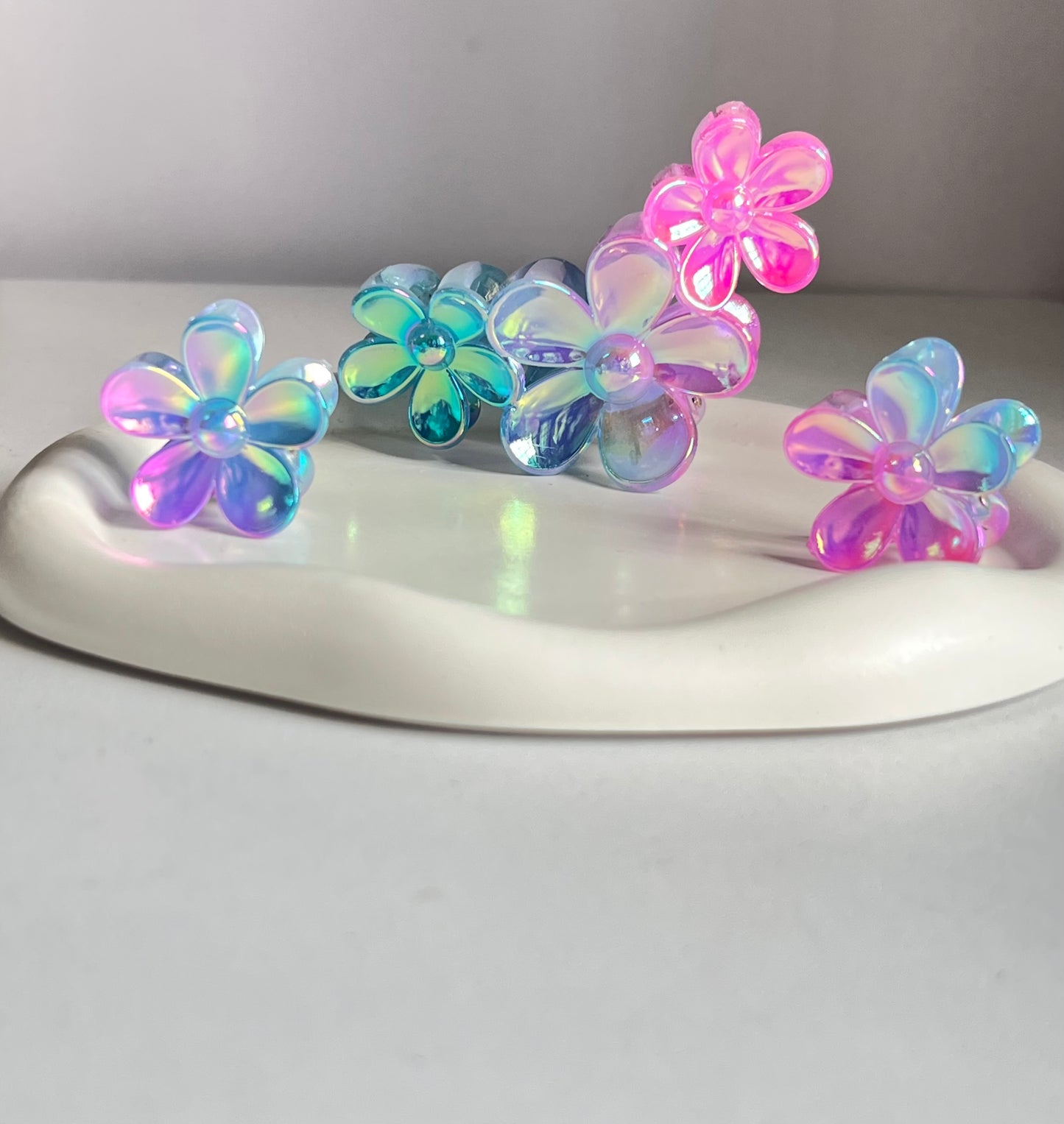 Aurora Bloom Trio Claw Clips - Pinkish Blue