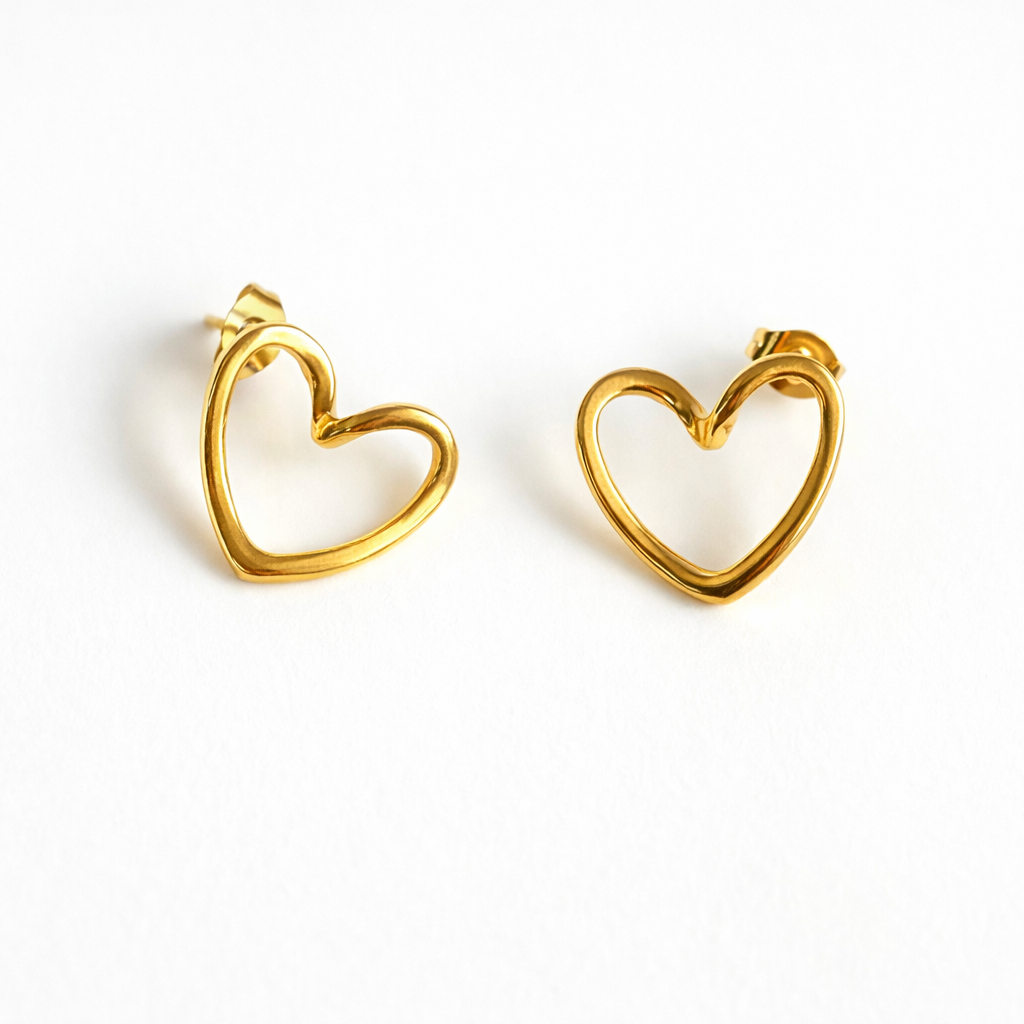 Classic Heart Anti-Tarnish Earrings