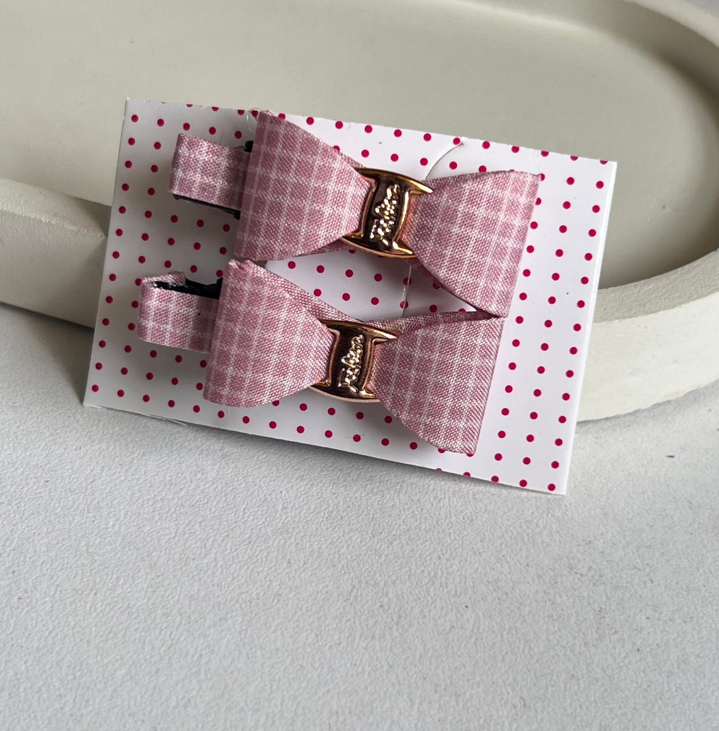 Pinteresty Bow Tic Tac Clip - Pink