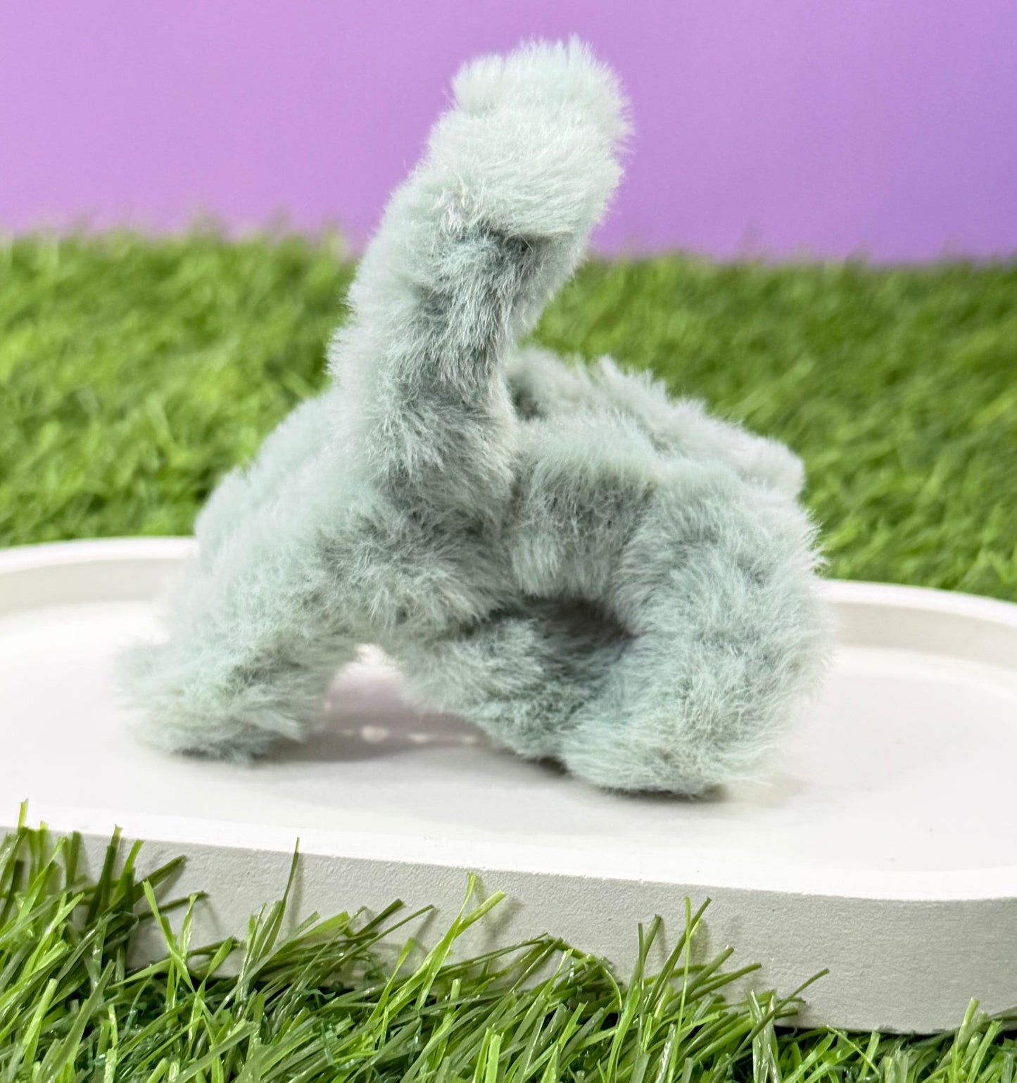 Cloud-Soft Furry Claw Clip - Olive