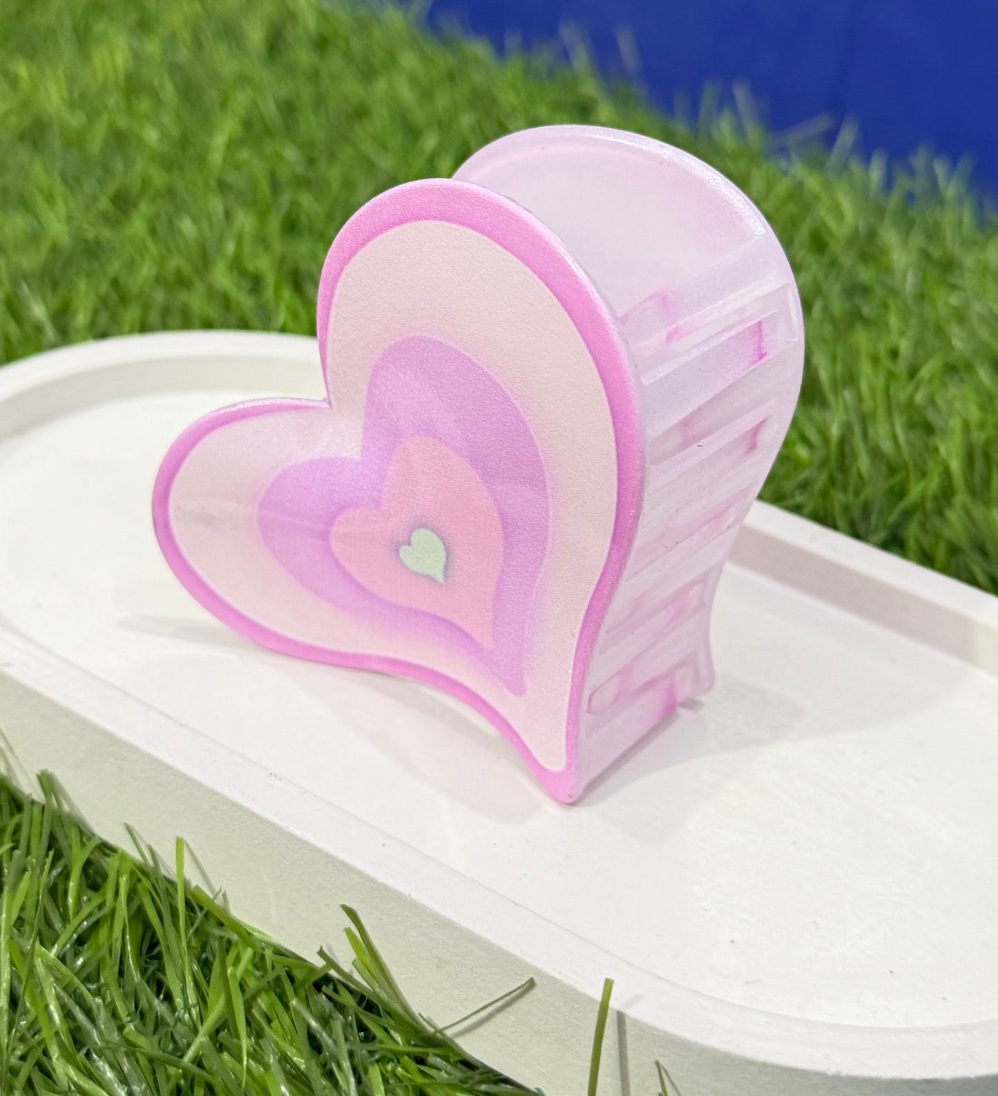 Infinite Love Aesthetic Heart Claw Clip -  Pink