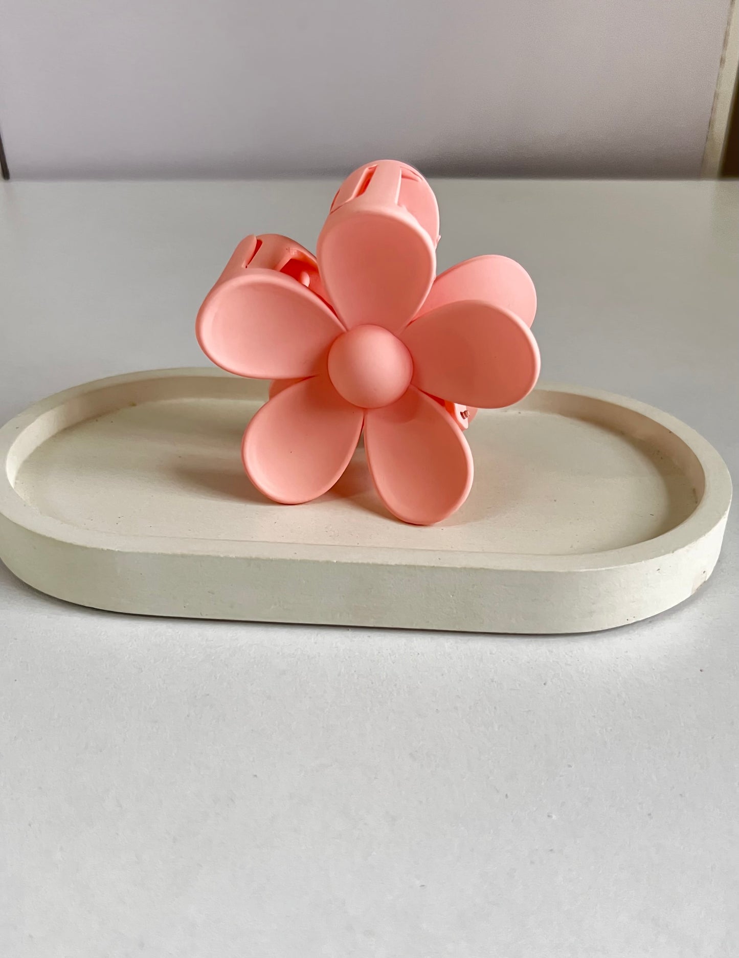 Bloom Flower Claw Clip - Peach
