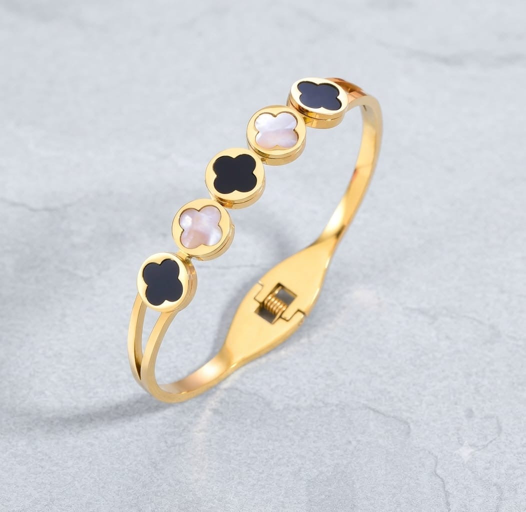 Monochrome Clover Anti Tarnish Kada Bracelet - Regular Size