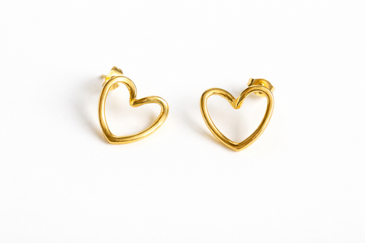Classic Heart Anti-Tarnish Earrings