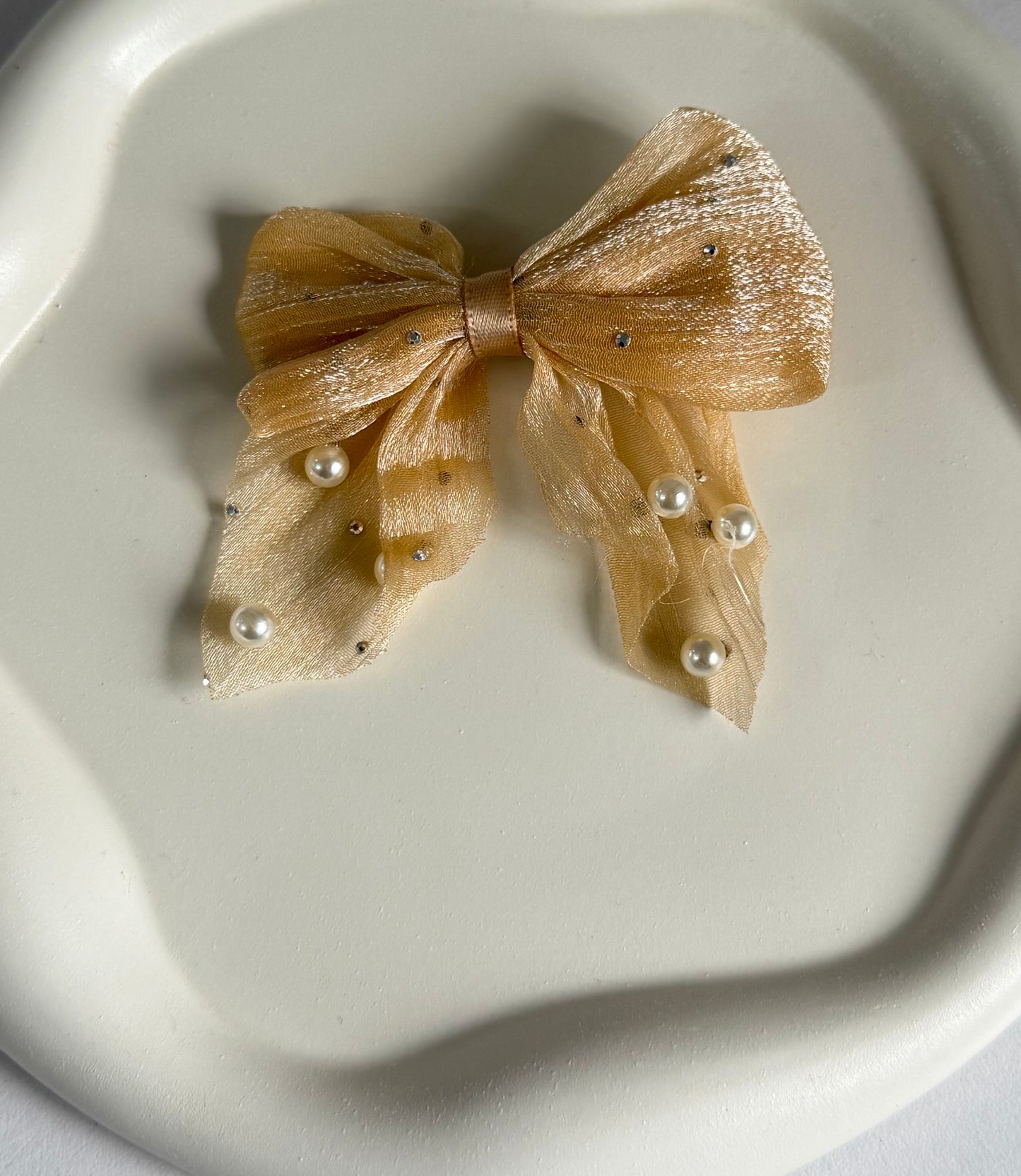 Pretty Bow Hair Clip - Beige