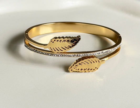 Angel Wing Anti Tarnish Kada Bracelet - Baby Size