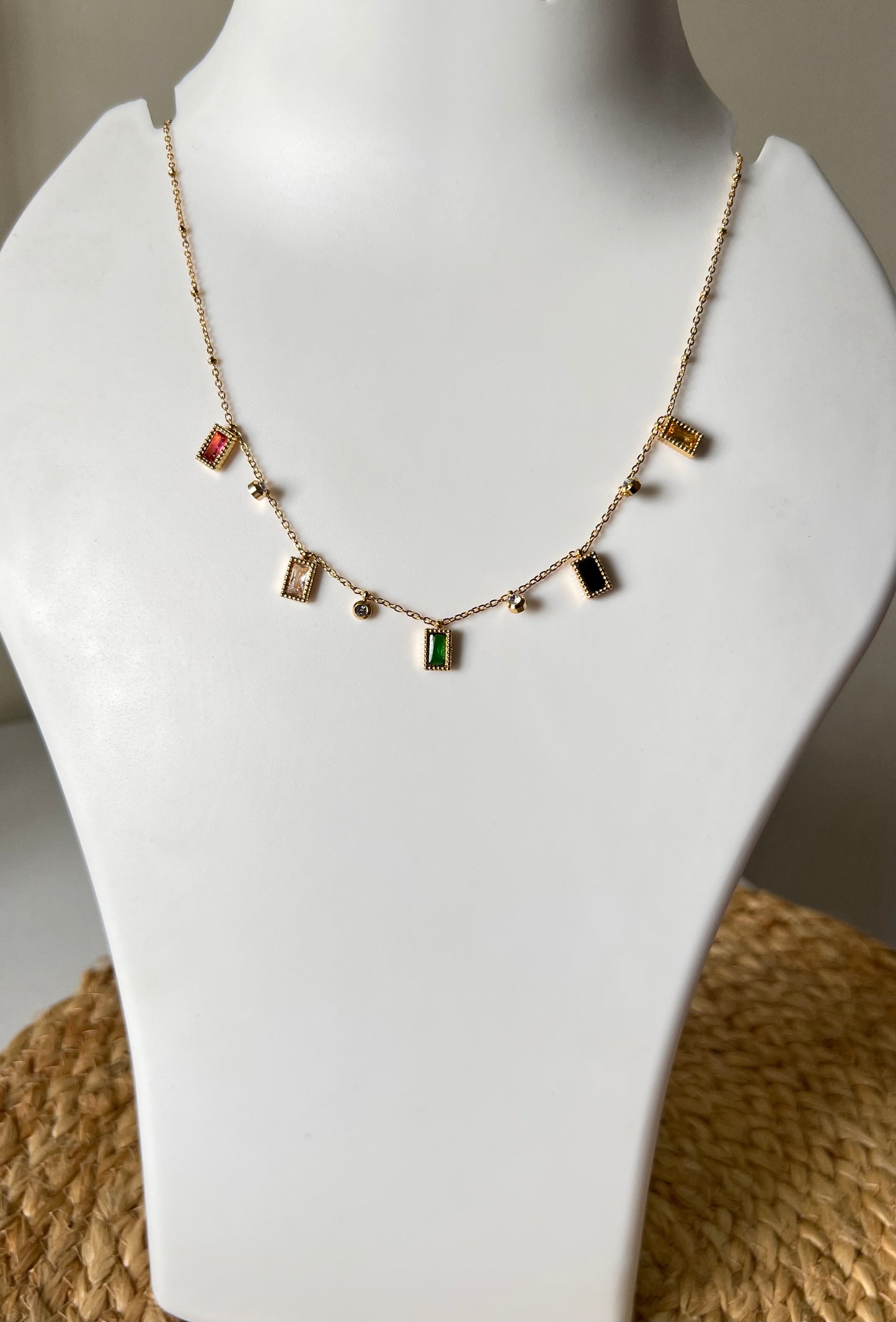 LuxeBar Multicolour Anti-Tarnish Neck Chain