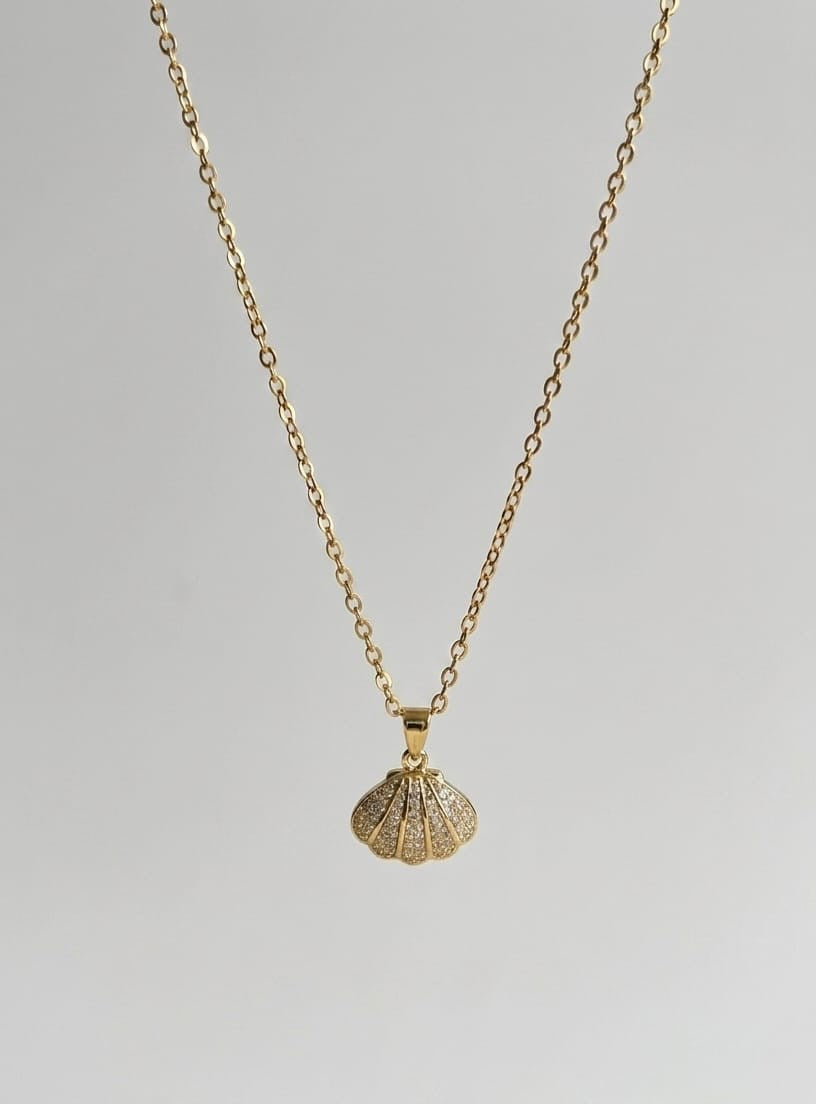 Seashell Dream Anti Tarnish Neck Chain - Gold Plated