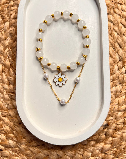 Aesthetic White Flower Beaded Chain Bracelet