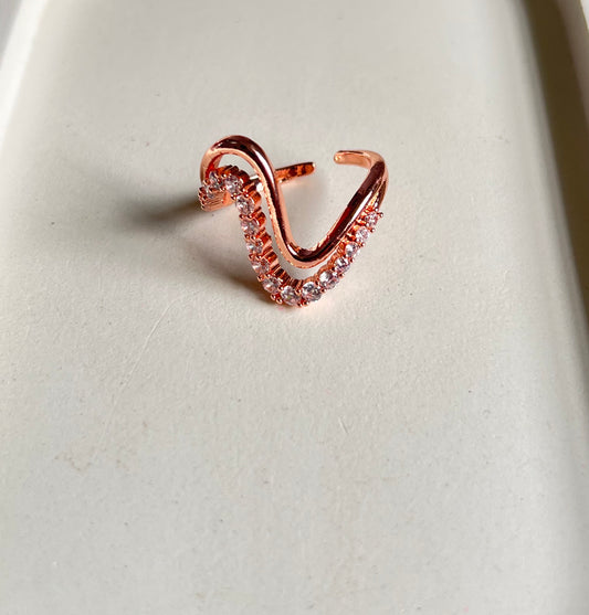 V Luxe Adjustable Ring - Anti Tarnish