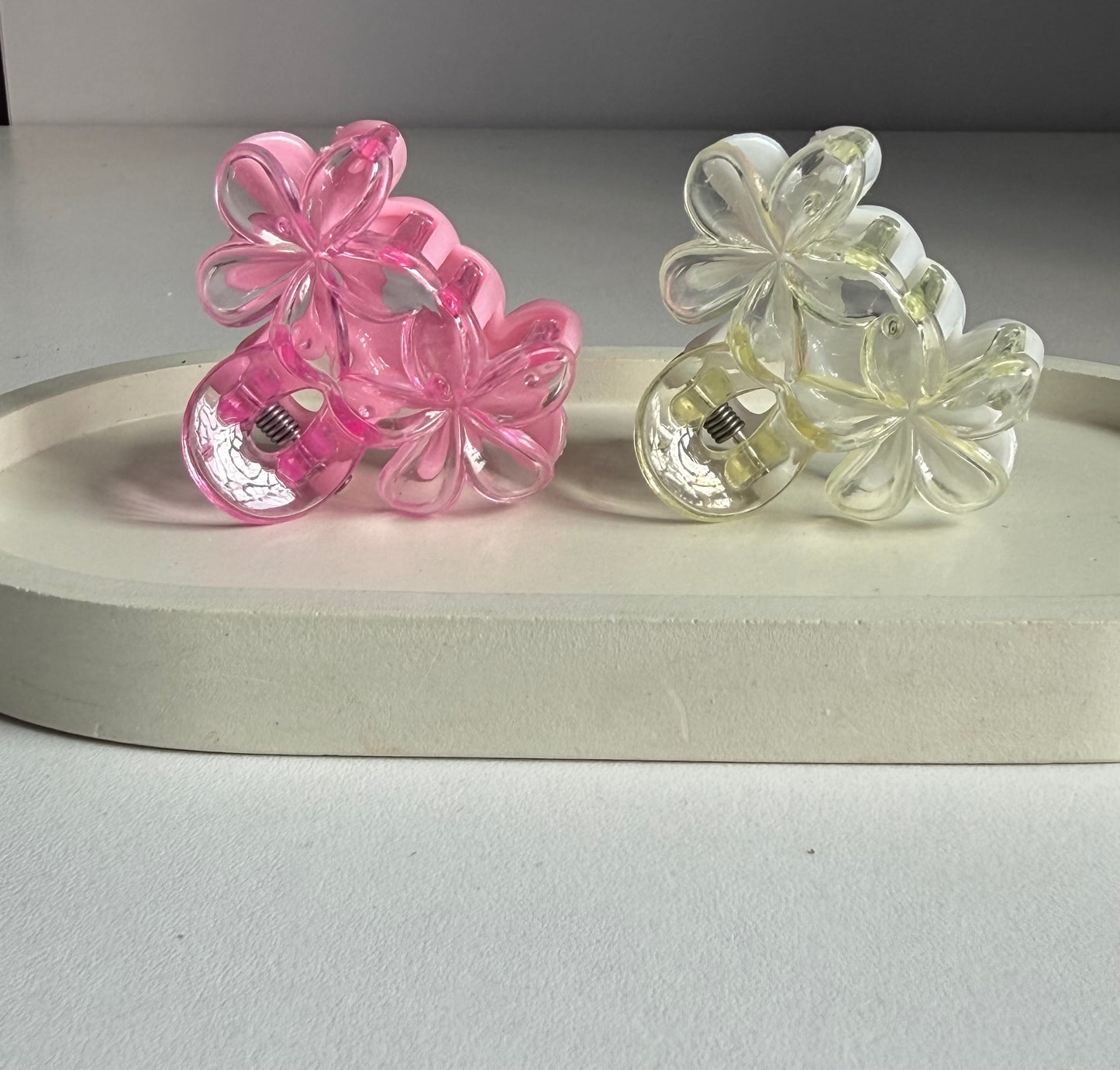 Dual Flower Mini Claw Clips - Pink & White