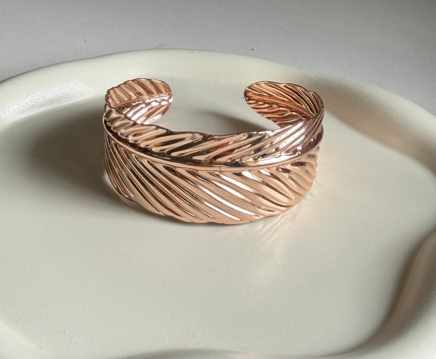 Strong Aura Cuff Bracelet - Rose Gold