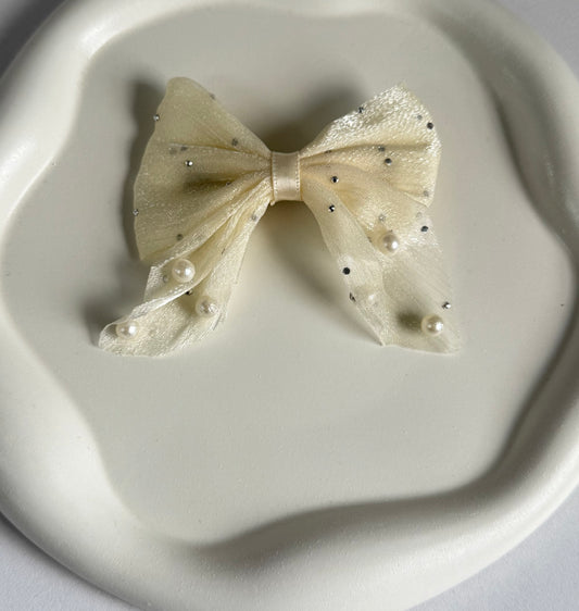 Pretty Bow Hair Clip - Off White