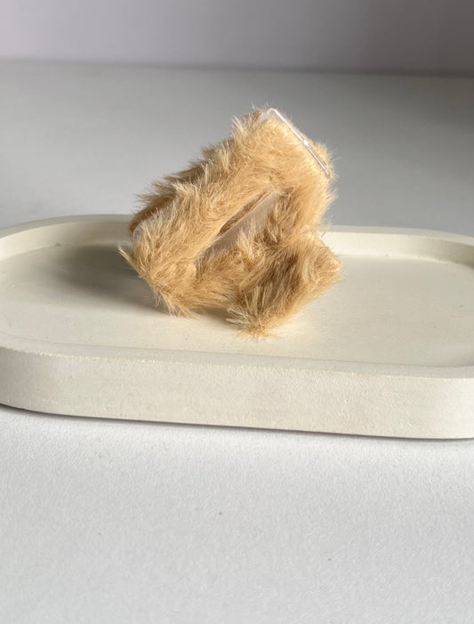 FluffyGrip Claw Clip - Light Brown