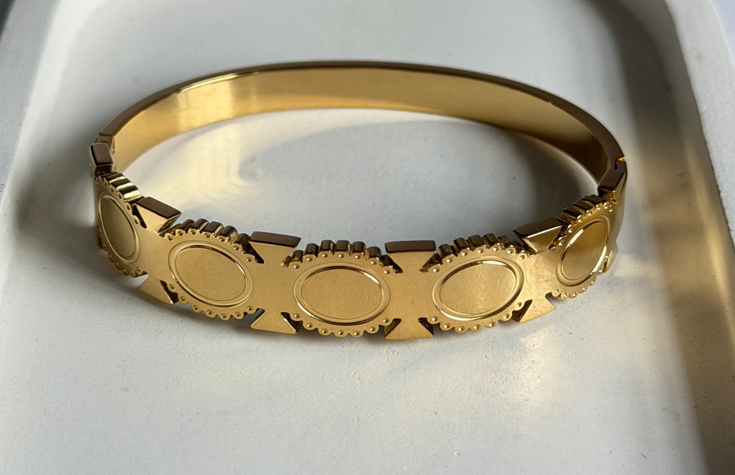 The Iconic Rail Anti Tarnish Kada Bracelet - Regular Size